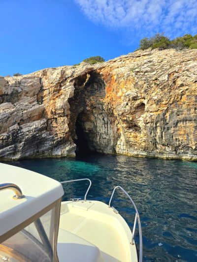 Slika dugi-otok-izlet-brodom-boat-27.jpg 1